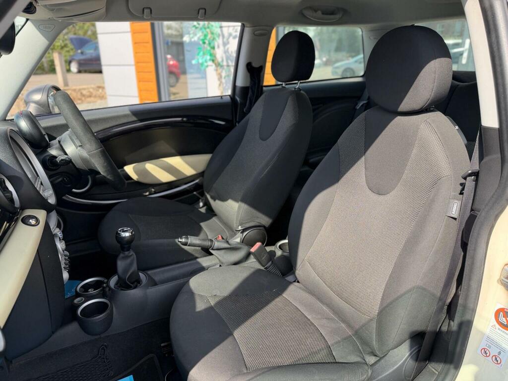 Mini Hatch One 1.6I  #13