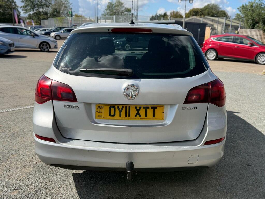 Vauxhall Astra 1.7 Cdti Ecoflex Se Sports Tourer Euro 5 Silver #4