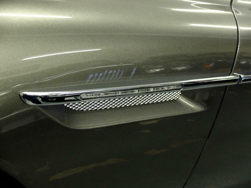 Aston Martin DB9 Limited Edition Grey #33