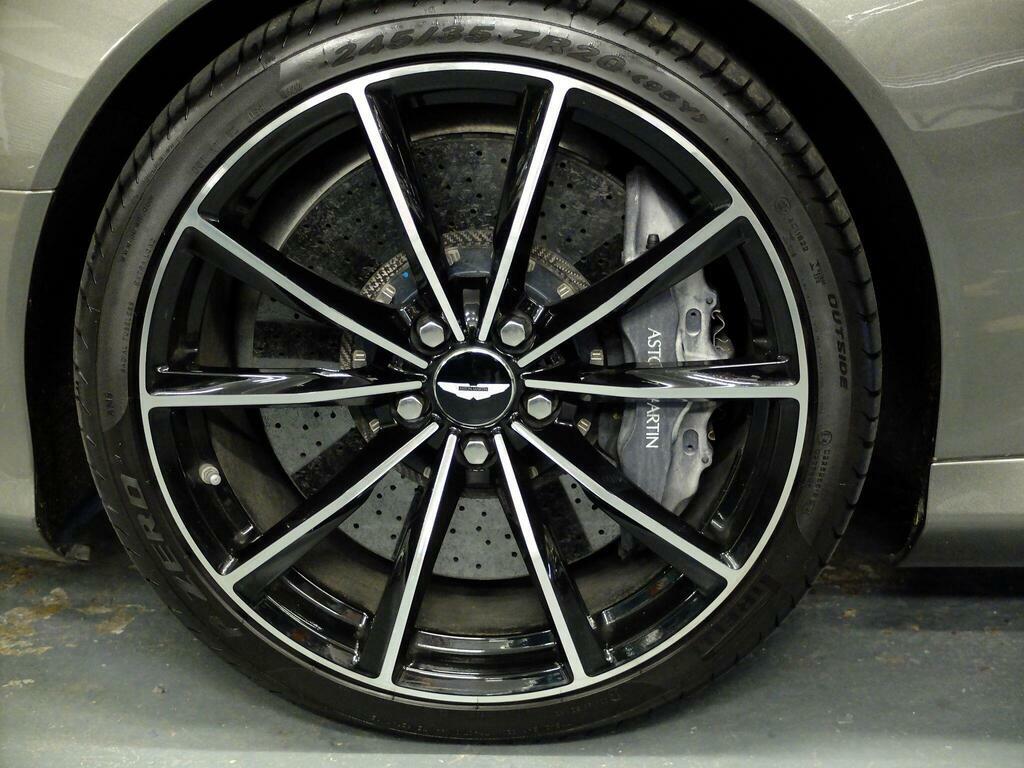 Aston Martin DB9 Limited Edition Grey #31