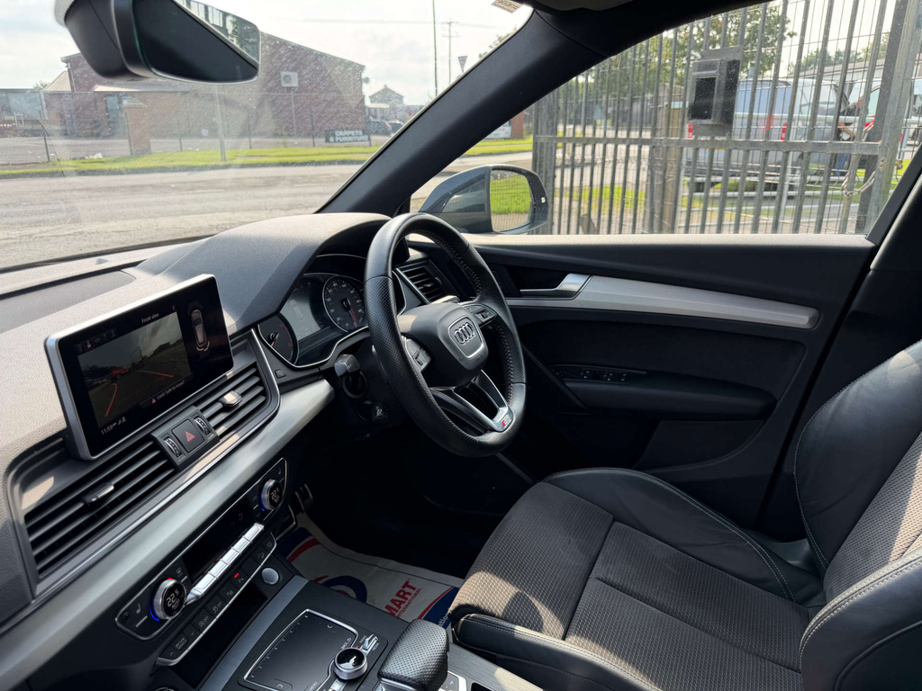Audi Q5 Suv Black #7