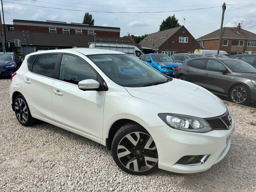 Nissan Pulsar Hatchback 1.2 Dig-t Tekna Euro 6 Ss 20166 White