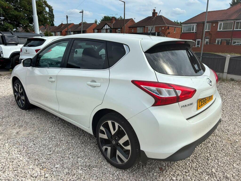Nissan Pulsar Hatchback 1.2 Dig-t Tekna Euro 6 Ss 20166 CE66OWH White #4