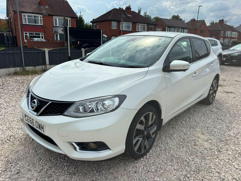 Nissan Pulsar Hatchback 1.2 Dig-t Tekna Euro 6 Ss 20166 CE66OWH White #3