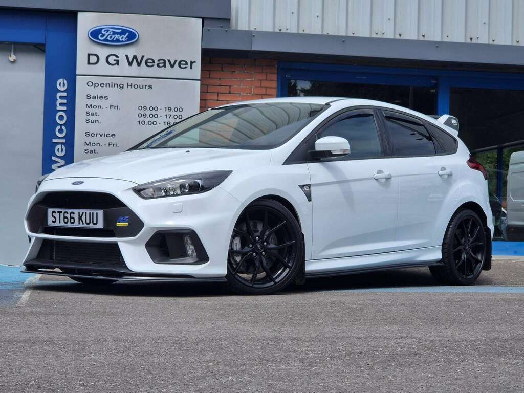 Ford Focus Rs ST66KUU White