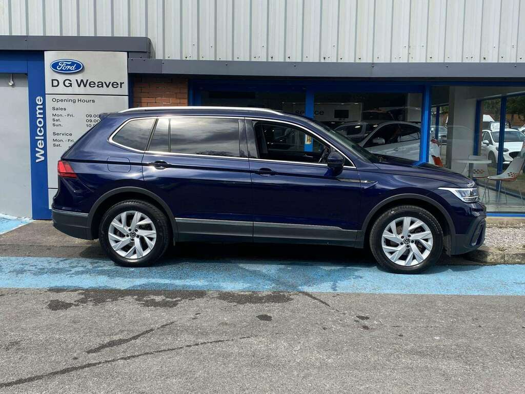 Volkswagen Tiguan Allspace Allspace Life Tsi Blue #2