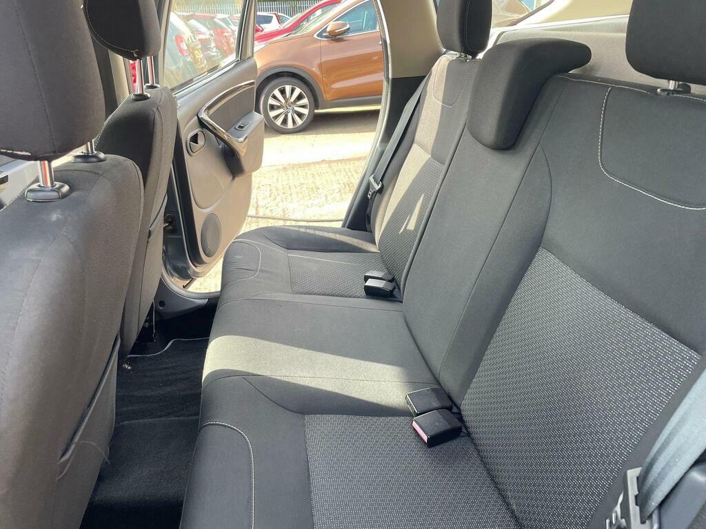Dacia Duster Grey #15