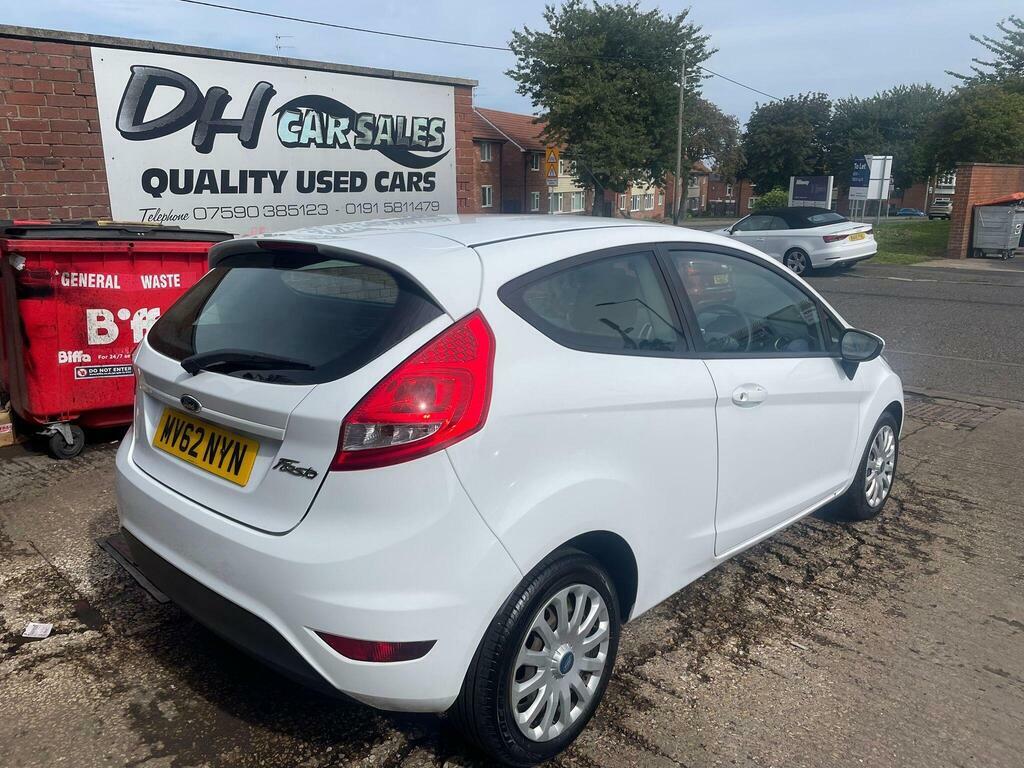 Ford Fiesta 1.25 Edge White #6