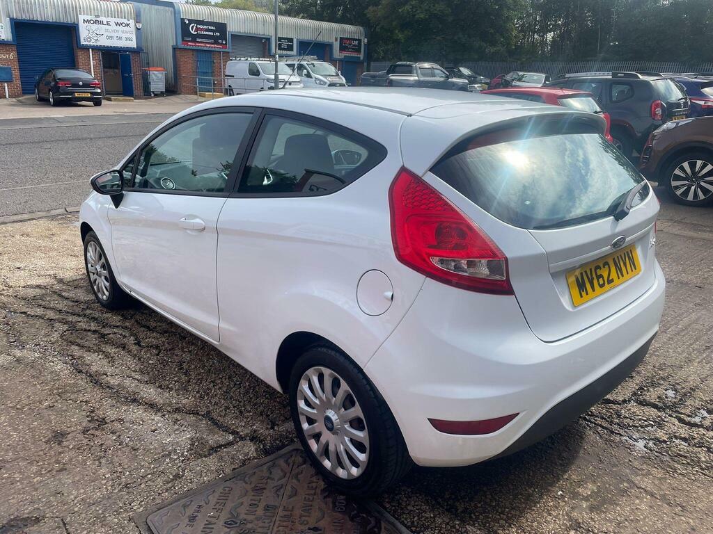 Ford Fiesta 1.25 Edge White #5