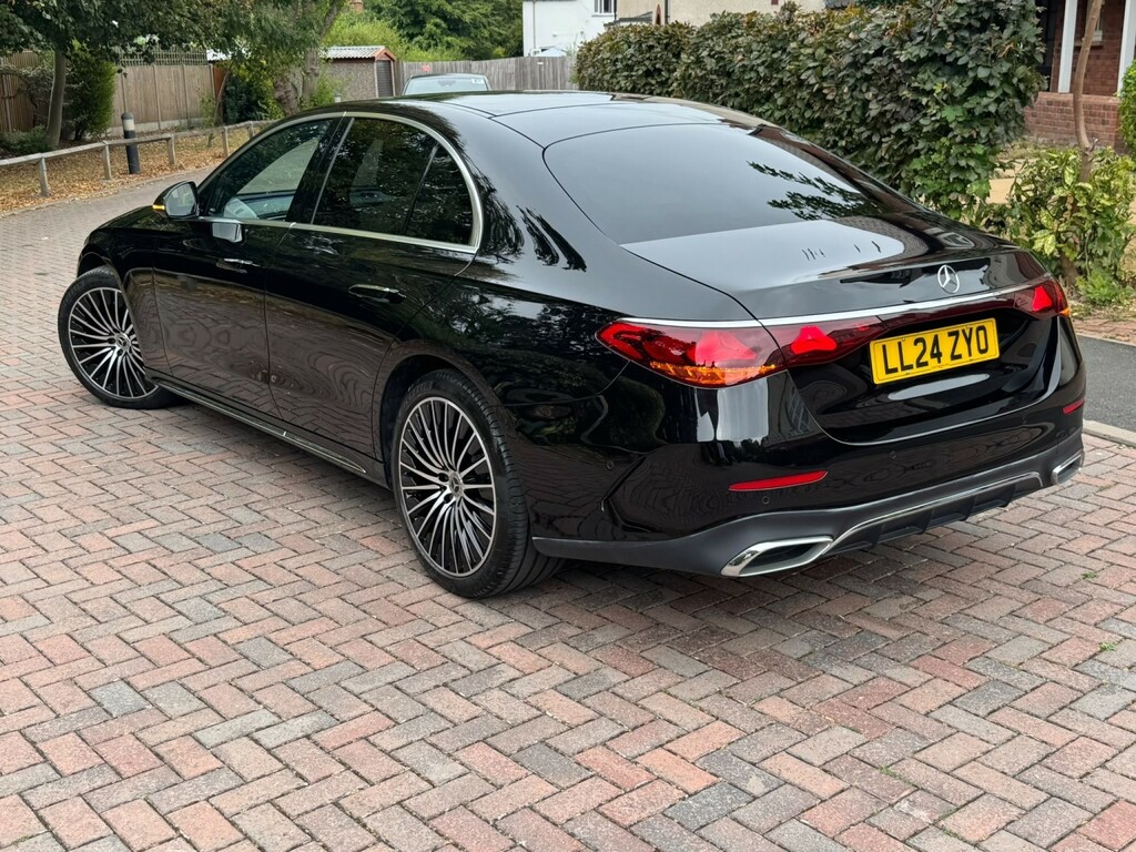 Mercedes-Benz E Class 2.0 E200h Mhev Amg Line LL24ZYO Black #4