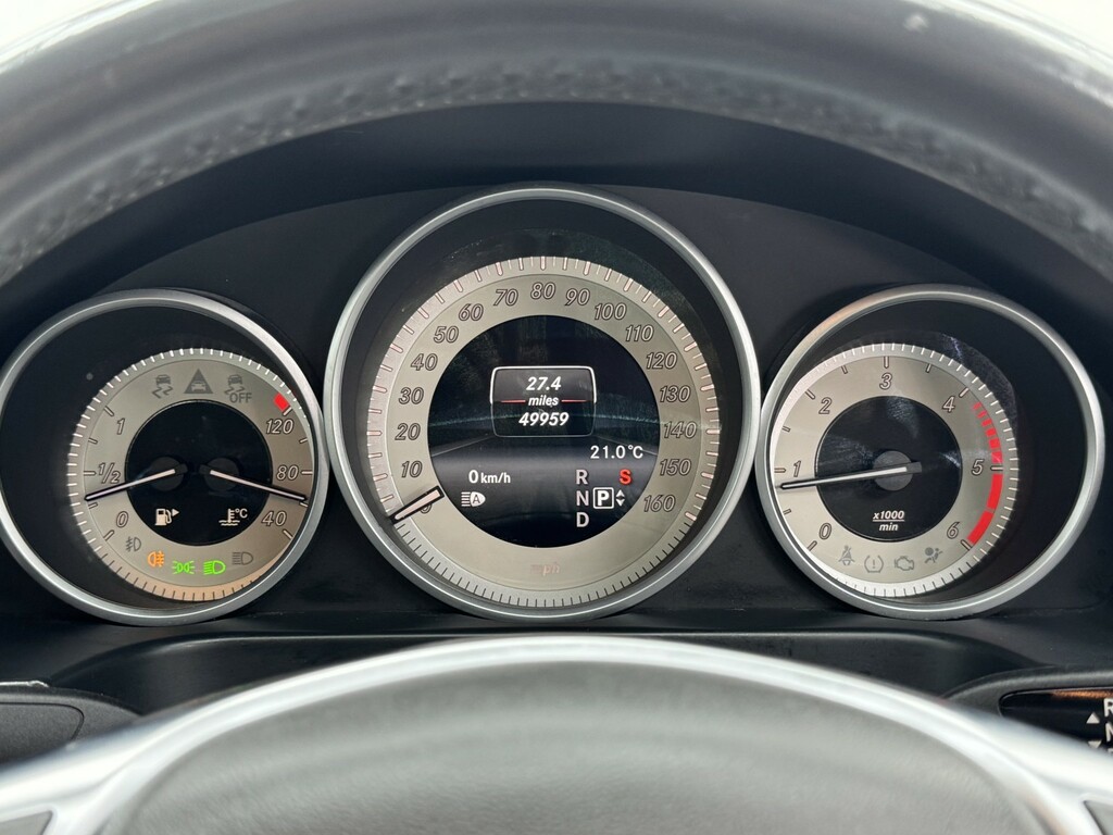 Mercedes-Benz E Class Coupe E220 Black #16