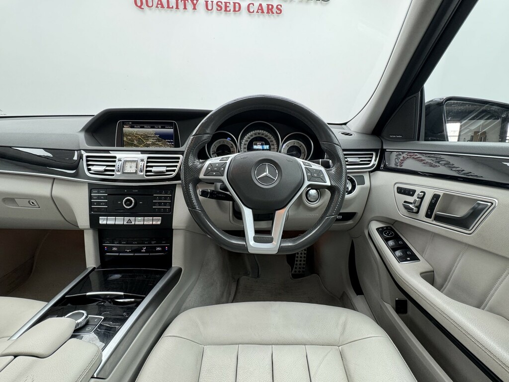Mercedes-Benz E Class Coupe E220 Black #21