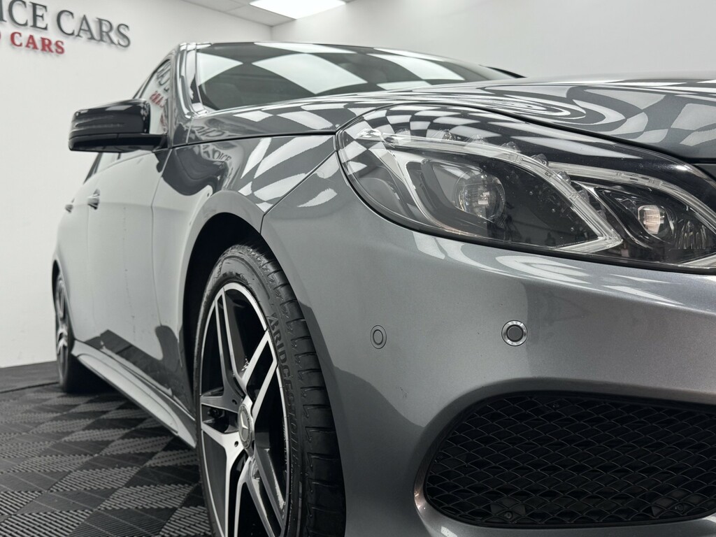 Mercedes-Benz E Class Coupe E220 Black #30