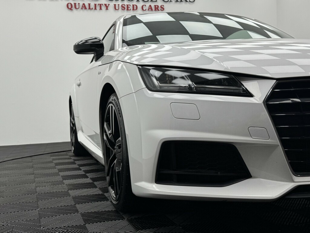 Audi TT Coupe 2.0 White #28