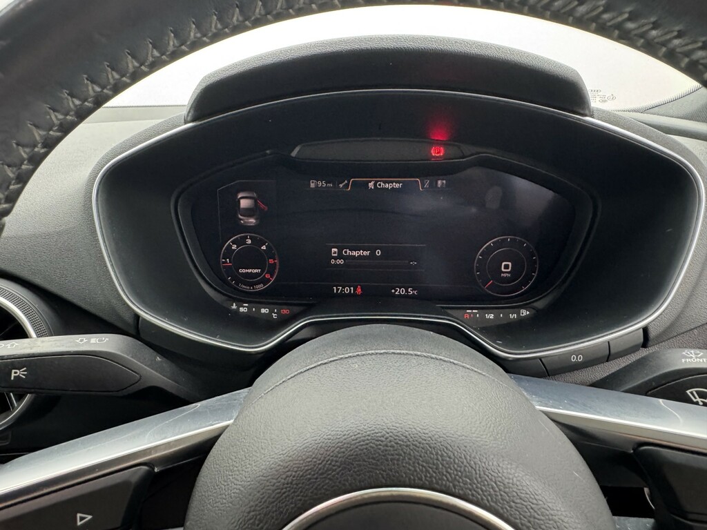 Audi TT Coupe 2.0 White #17