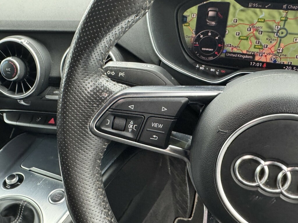 Audi TT Coupe 2.0 White #14