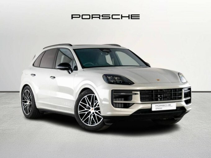 Porsche Cayenne V6 Black Edition Tiptronics Euro 6 Beige