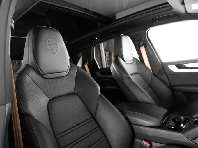Porsche Cayenne V6 Black Edition Tiptronics Euro 6 WN26ZNV Beige #5