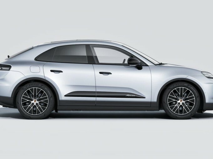 Porsche Macan 100Kwh WN25XJJ Silver #6