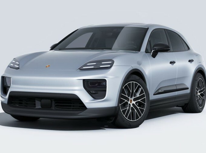 Porsche Macan 100Kwh WN25XJJ Silver