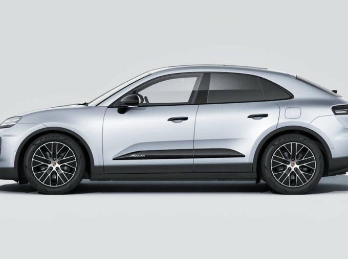Porsche Macan 100Kwh WN25XJJ Silver #2