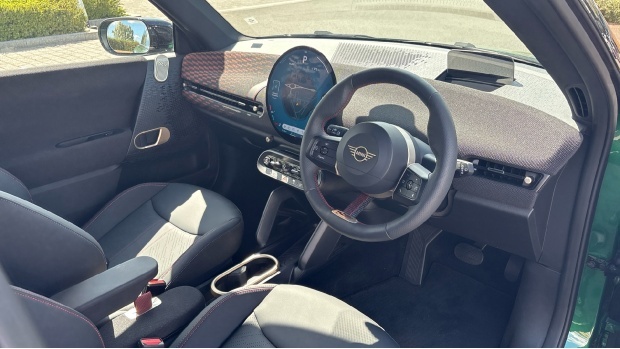 Mini Electric E 40.7Kwh Sport YK75TJJ Green #6