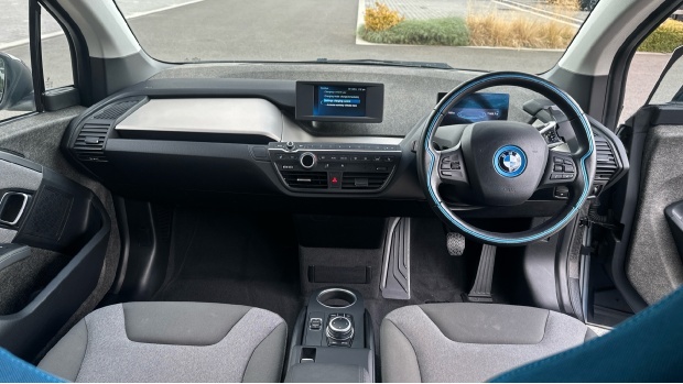 BMW i3 42.2Kwh LG72TWY Blue #4