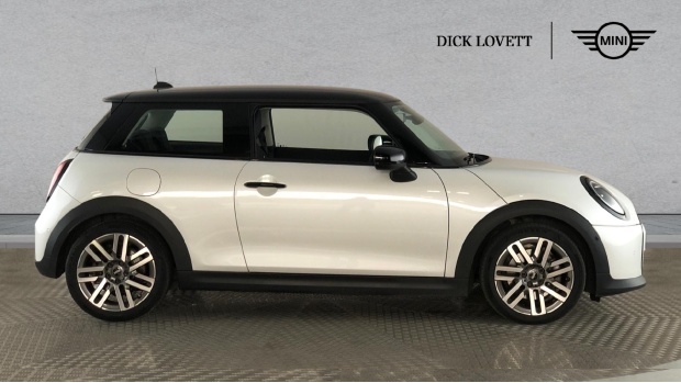 Mini Hatch 1.5C Classic Steptronic Euro 6 RO24CFM White #3