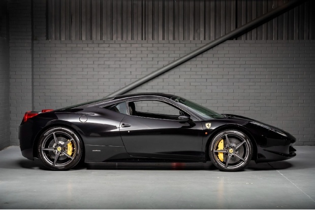 Ferrari 458 Automatic Black #4