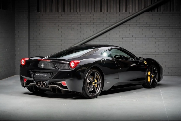 Ferrari 458 Automatic Black #5