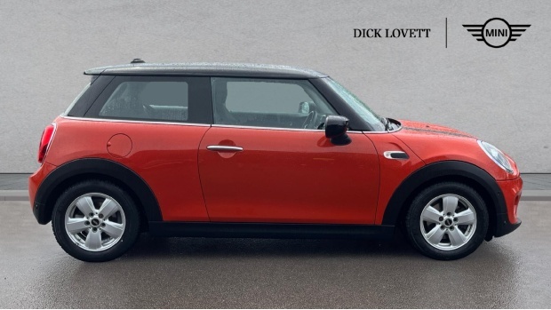 Mini Hatch Cooper Classic Steptronic Euro 6 KF19WWE Orange #3