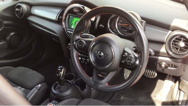Mini Hatch Cooper Sport Steptronic Euro 6 GU69TWP Red #6