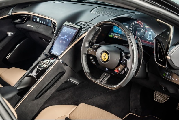 Ferrari Roma Automatic Black #32