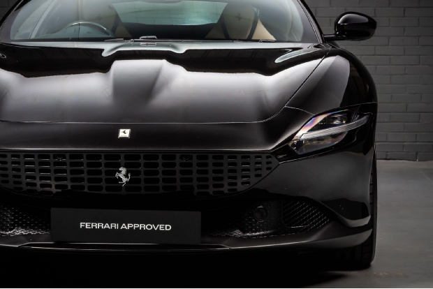 Ferrari Roma Automatic Black #17