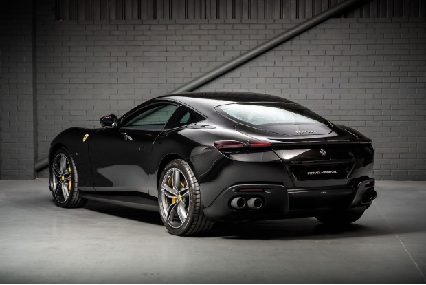 Ferrari Roma Automatic Black #9