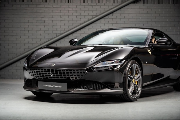 Ferrari Roma Automatic Black #16
