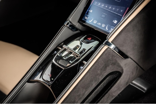Ferrari Roma Automatic Black #38