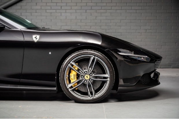 Ferrari Roma Automatic Black #20