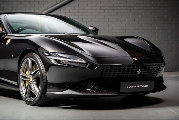 Ferrari Roma Automatic Black #19