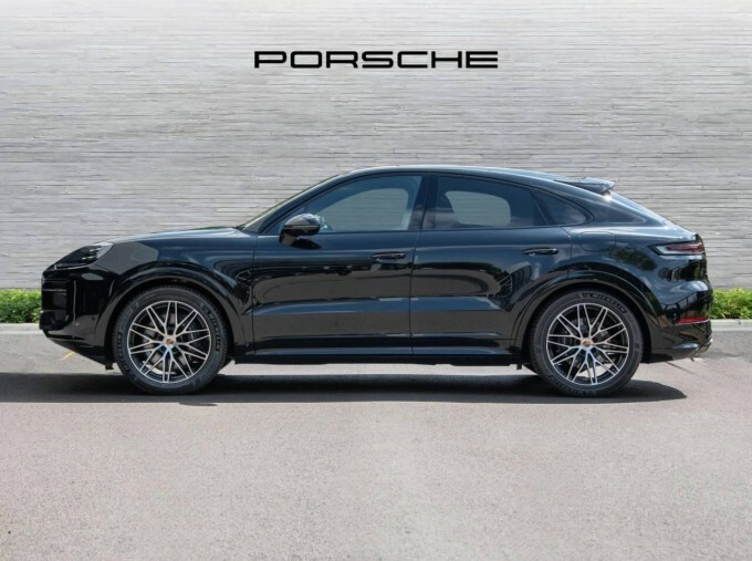 Porsche Cayenne Cayenne Coupe  Black #2