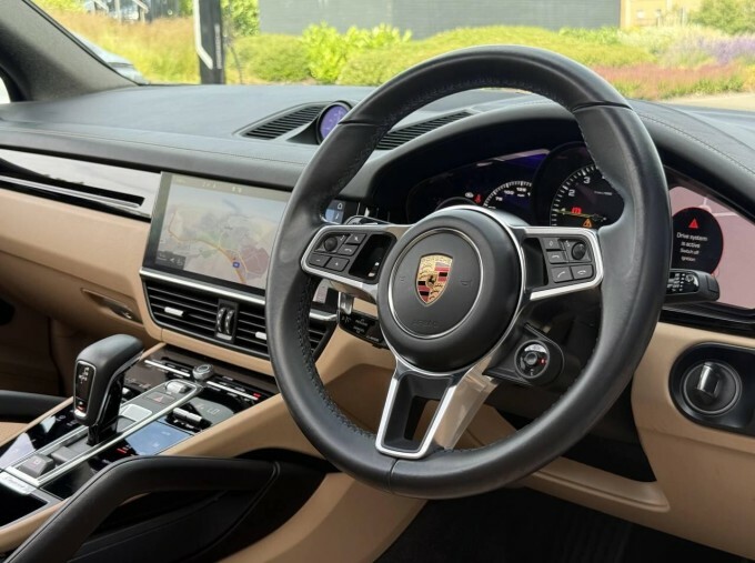 Porsche Cayenne V6 Tiptronic LOU111A White #4