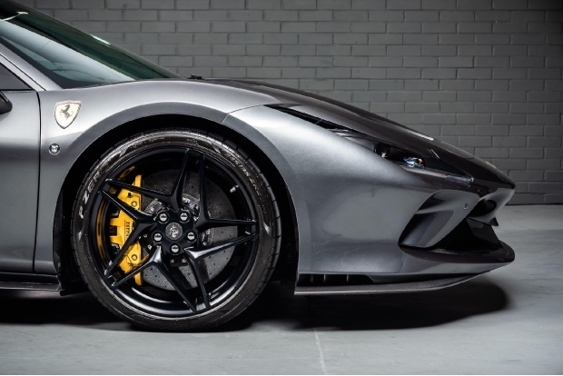 Ferrari F8 Tributo Tributo Blue #20