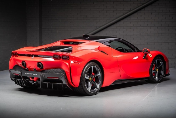 Ferrari Sf90 Stradale 4.0T V8 7.9Kwh F1 Dctwd Euro 6 2-Door Red #4