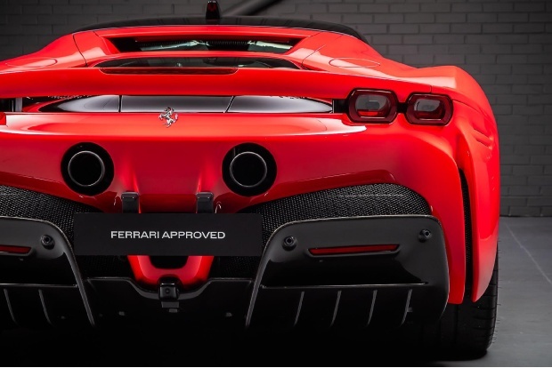 Ferrari Sf90 Stradale Stradale Blue #28