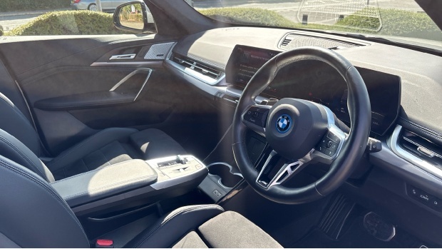 BMW iX1 30 66.5Kwh M Sport Xdrive 11Kw Charger Silver #6