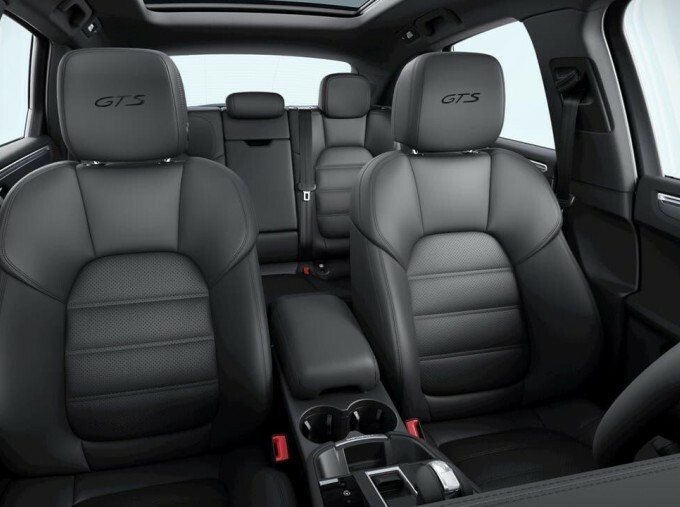 Porsche Macan Base #10