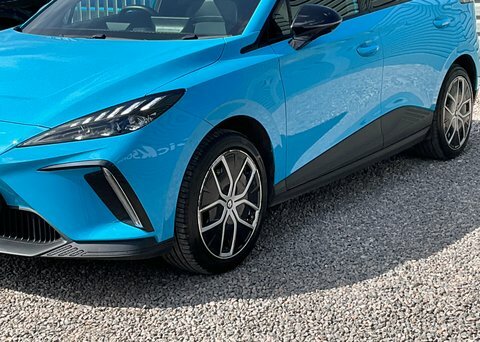 MG MG4 Ev 64Kwh Trophy DC23KGA Blue #4