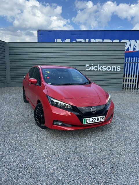 Nissan Leaf N-connecta Dl22kzr Red