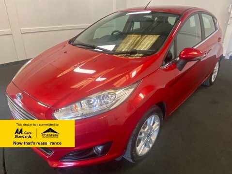 Ford Fiesta 1.2 Fiesta Zetec Red