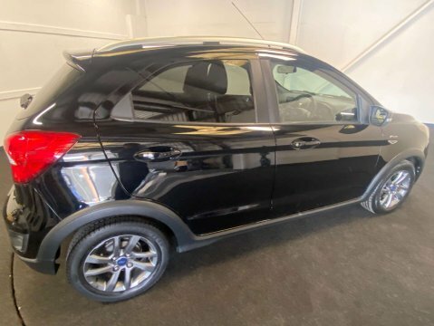 Ford KA+ 1.2 Ka Active Black #5